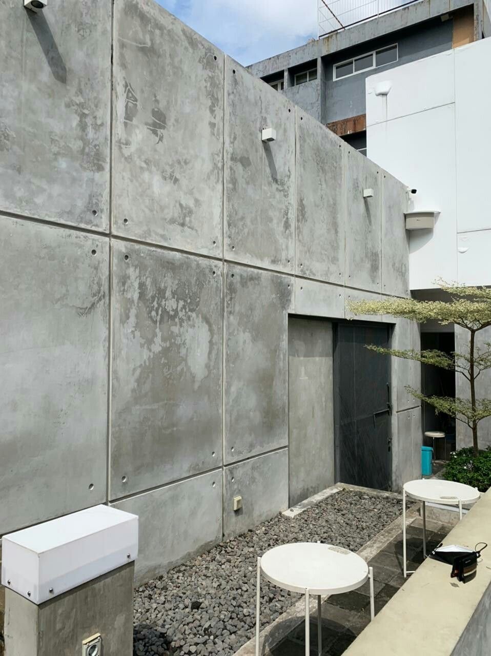 cat eksterior anti bocor